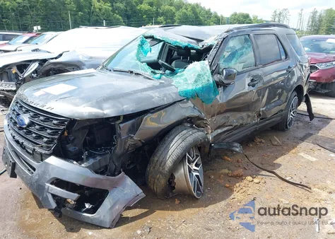 2017 Ford Explorer Sport z USA, uszkodzony, nr VIN 1FM5K8GT7HGA41304